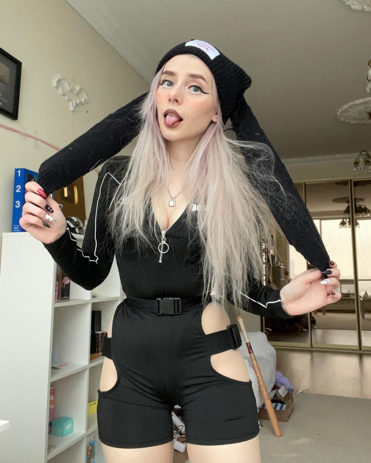 Света Соллар